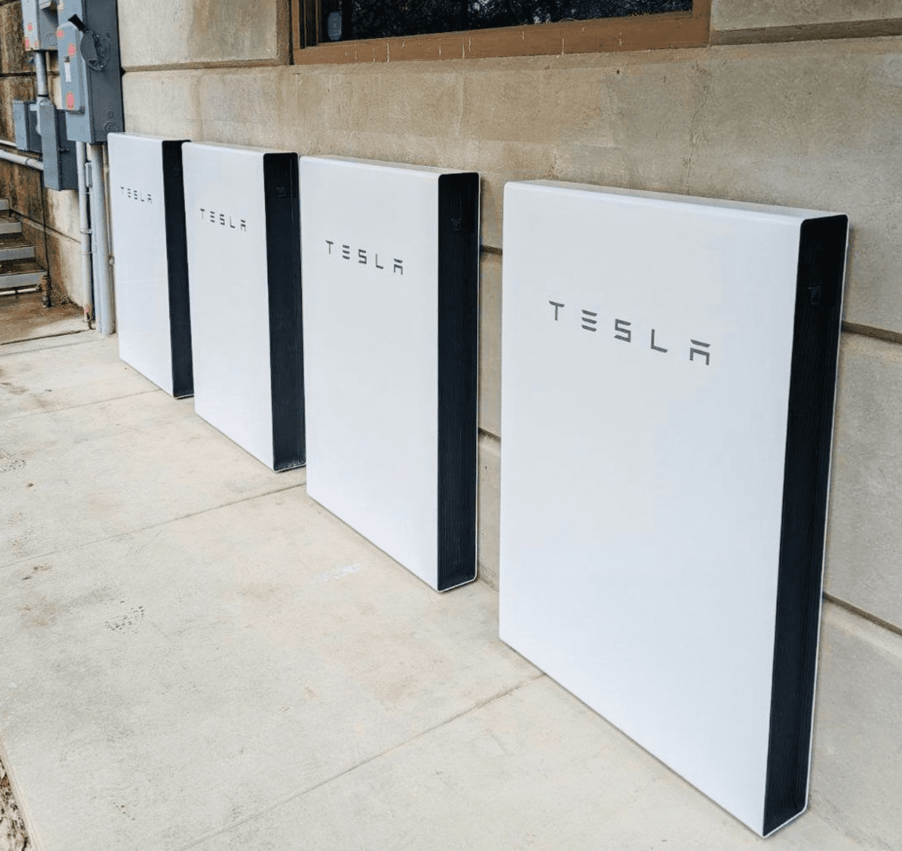 Tesla-Backup-Power-Installation